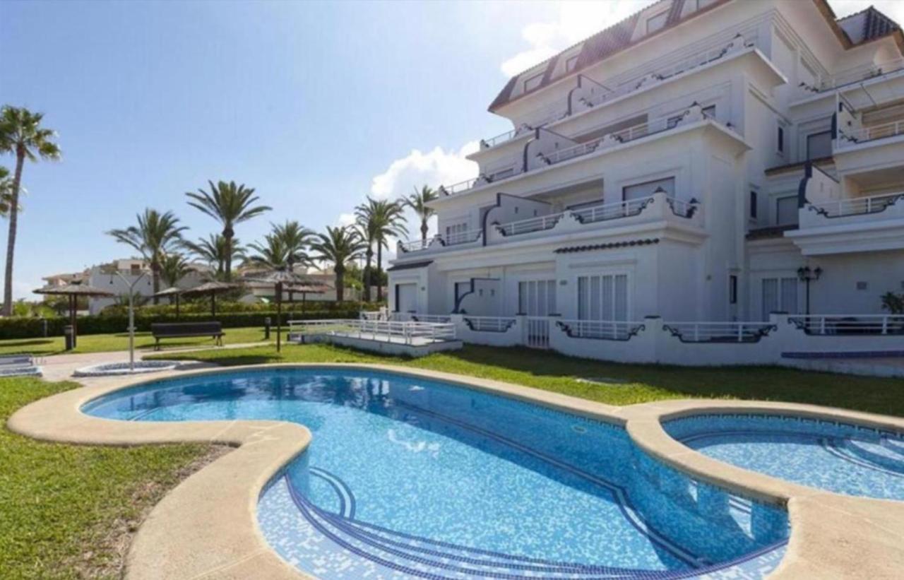 Apartamento Denia Playa エクステリア 写真